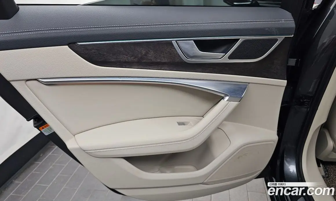 Audi A6 2021 3.0 автомат (гидро), фото 15
