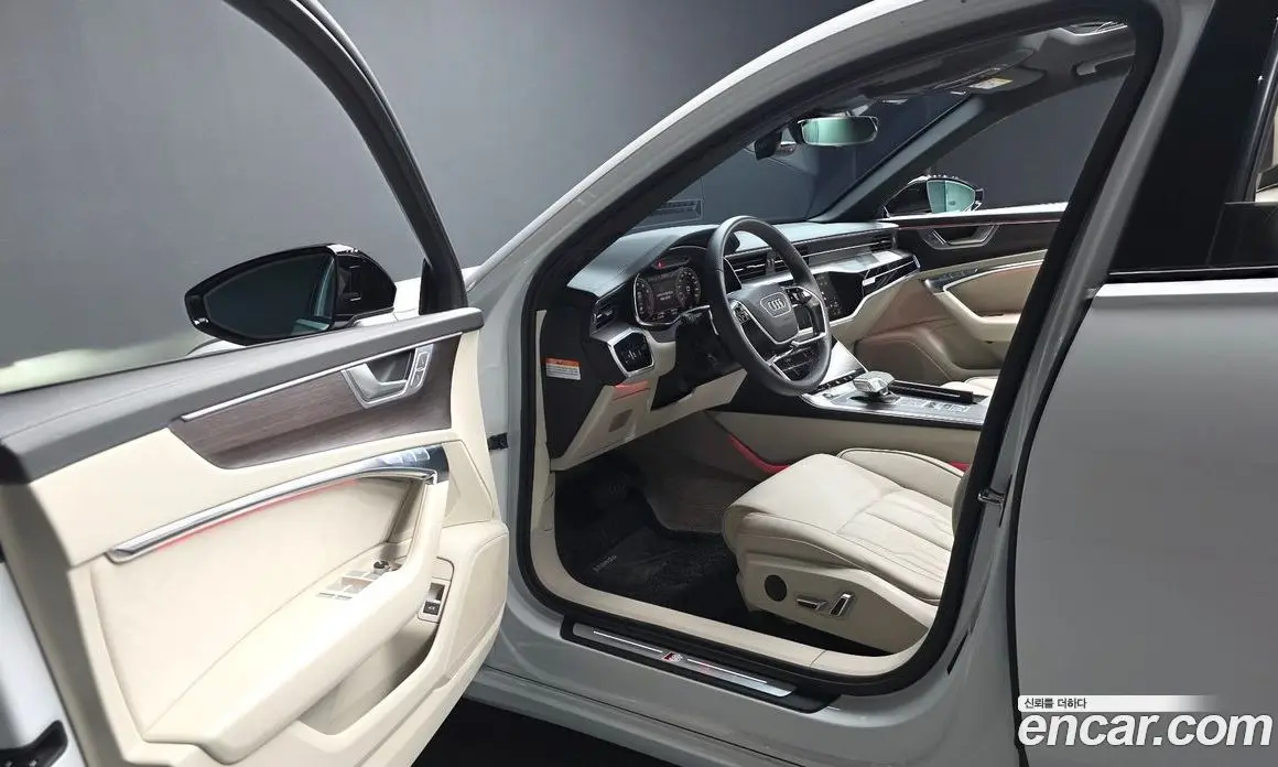 Audi A6 2025 2.0 автомат (гидро), фото 10