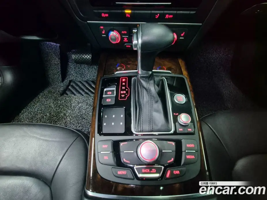 Audi A7 2014 3.0 автомат (гидро), фото 9 Audi A7 2014 3.0 автомат (гидро), фото 9