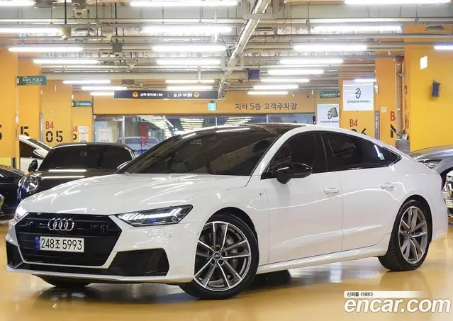 Audi A7, 2022, 76 532 км