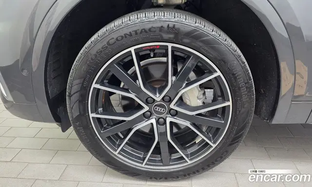 Audi Q5 2023 2.0 автомат (гидро), миниатюра 5