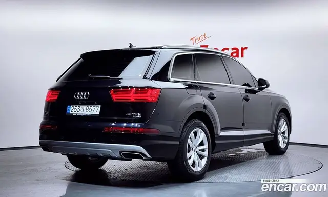 Audi Q7 2019 2.0 автомат (гидро), миниатюра 2