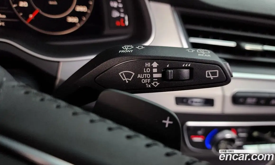 Audi Q7 2019 2.0 автомат (гидро), фото 17