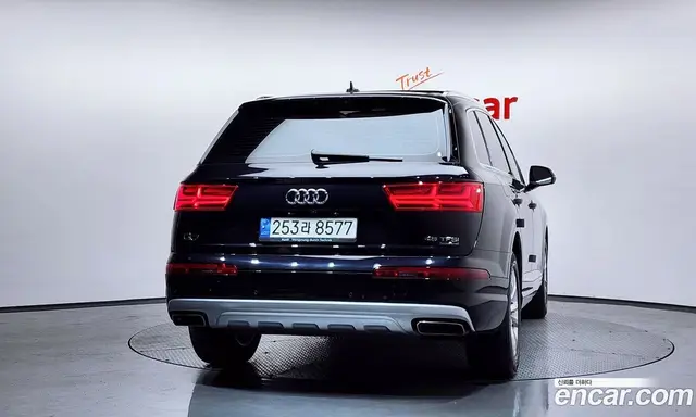 Audi Q7 2019 2.0 автомат (гидро), миниатюра 4