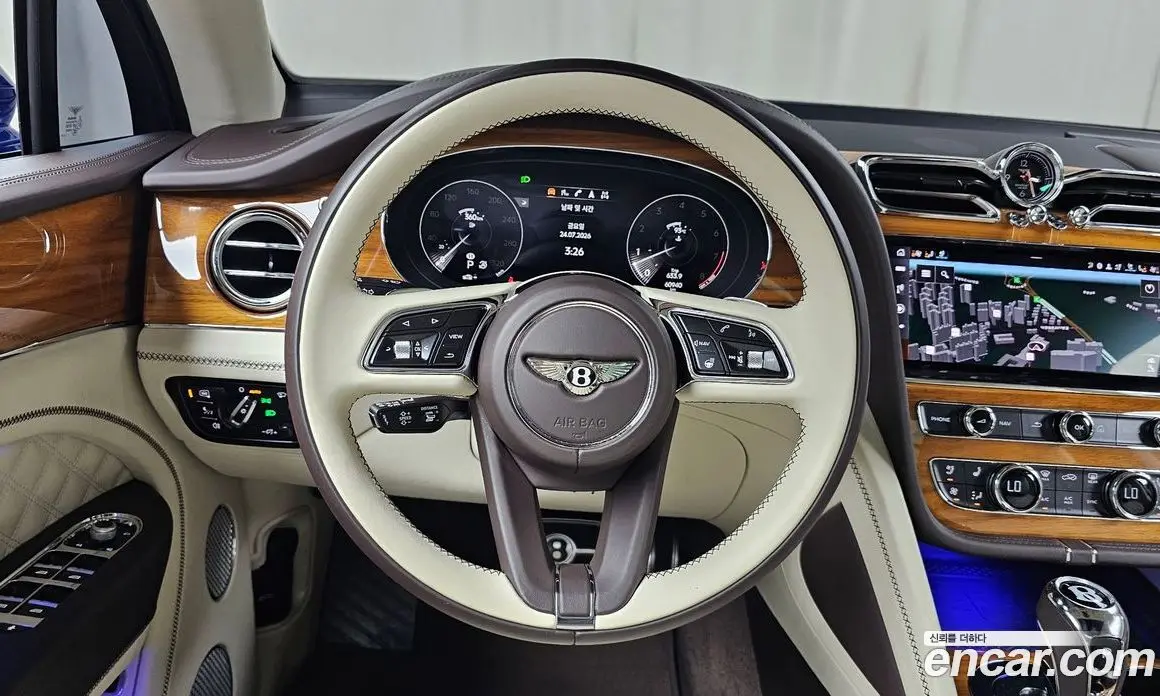 Bentley Bentayga 2022 4.0 автомат (гидро), фото 19