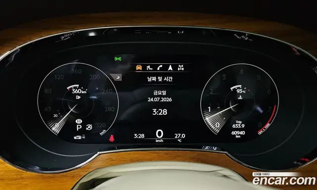Bentley Bentayga 2022 4.0 автомат (гидро), миниатюра 10