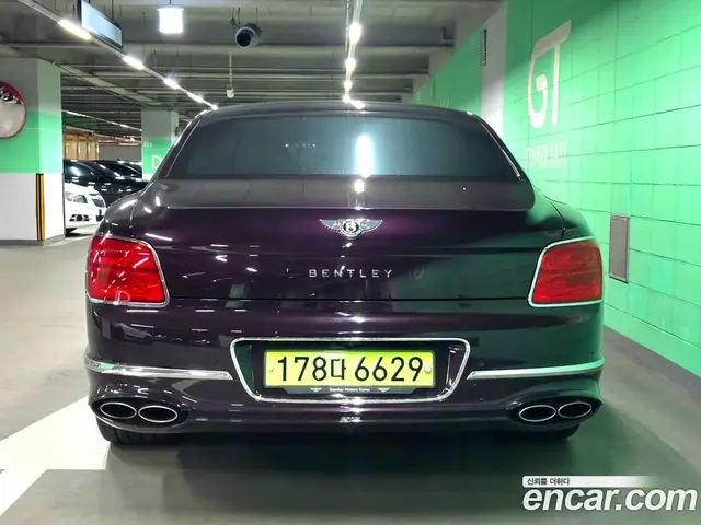 Bentley Flying Spur 2024 4.0 автомат (гидро), миниатюра 5
