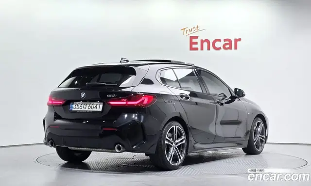 BMW 1 серия 2021 2.0 автомат (гидро), миниатюра 2