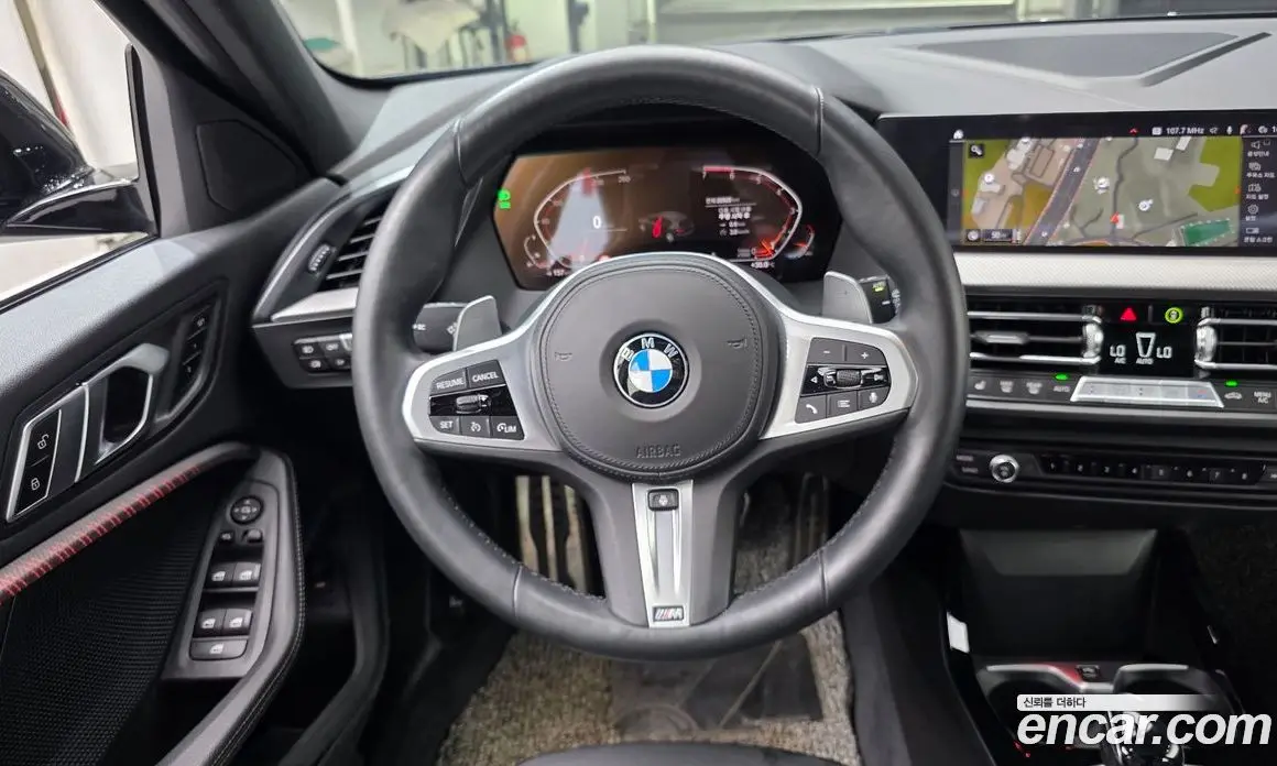 BMW 1 серия 2021 2.0 автомат (гидро), фото 19