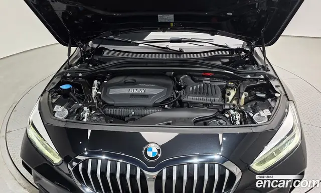 BMW 1 серия 2021 2.0 автомат (гидро), миниатюра 6
