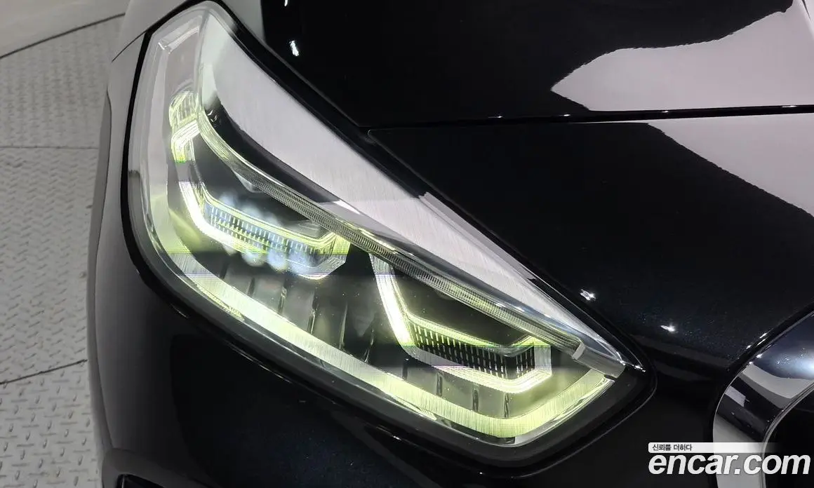 BMW 1 серия 2021 2.0 автомат (гидро), фото 8