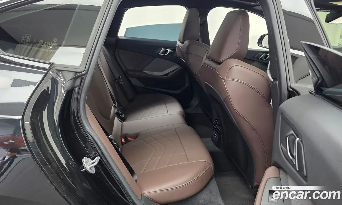 BMW 2 серия 2025 2.0 автомат (гидро), фото 12