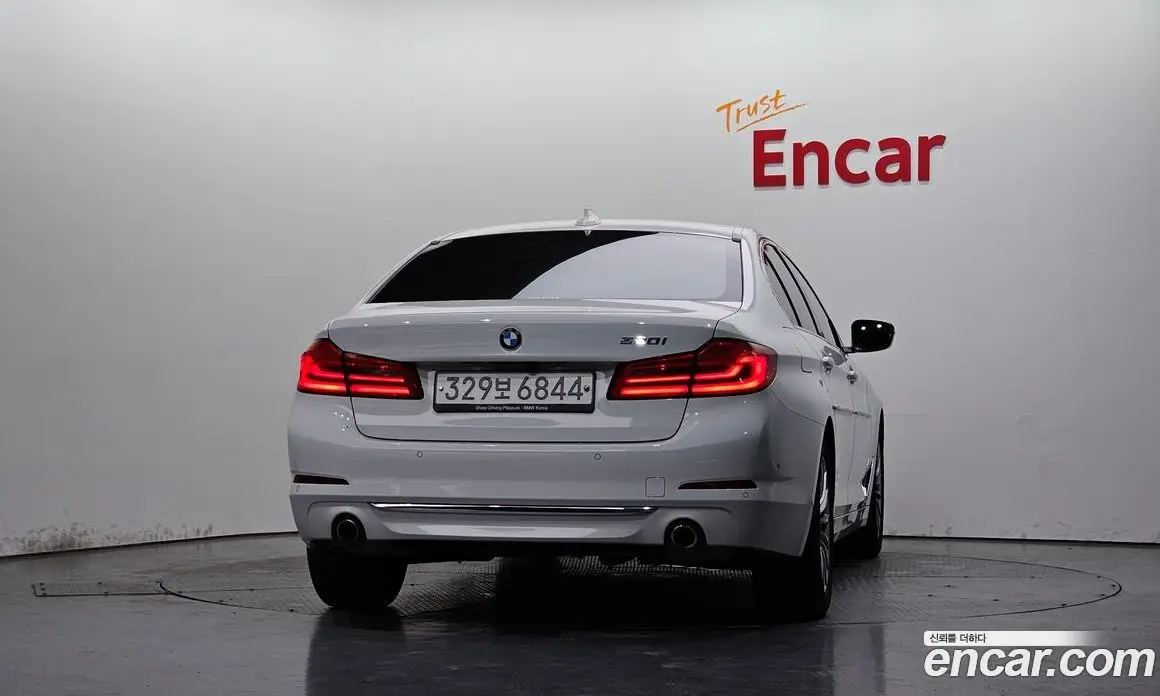 BMW 5 серия 2020 2.0 автомат (гидро), фото 4
