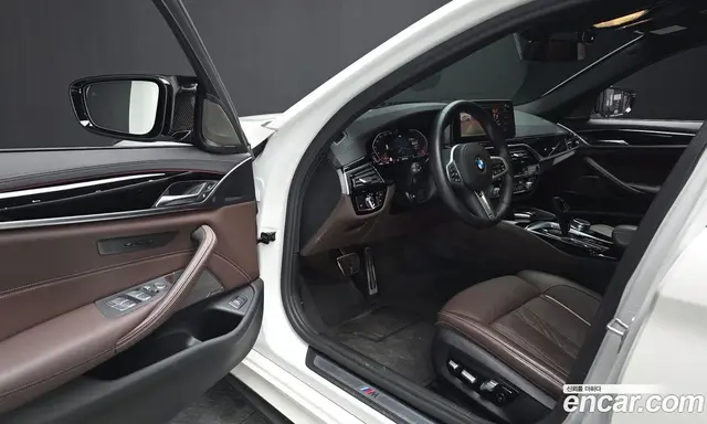 BMW 5 серия 2022 2.0 автомат (гидро), миниатюра 10