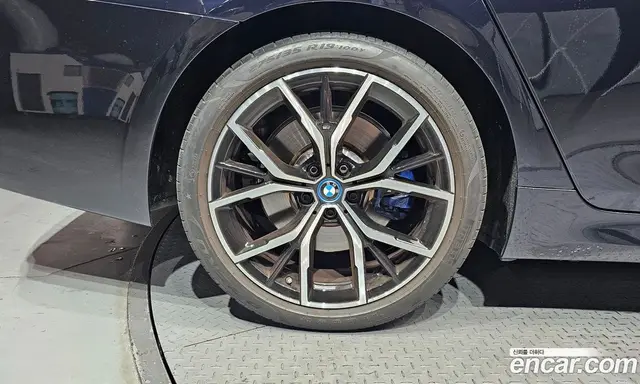 BMW 5 серия 2022 2.0 автомат (гидро), миниатюра 5