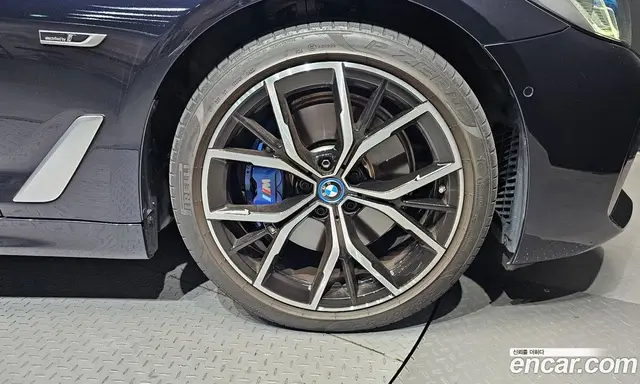 BMW 5 серия 2022 2.0 автомат (гидро), миниатюра 7