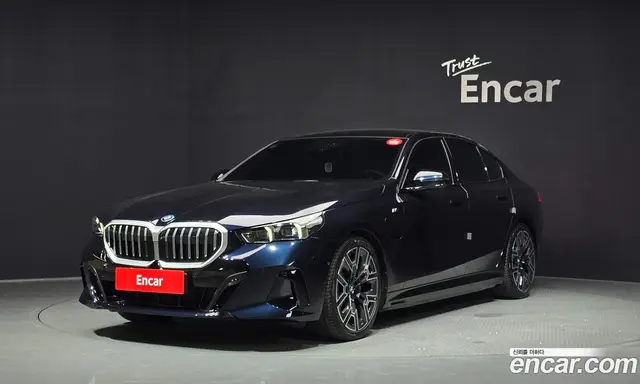 BMW 5 серия 2025 2.0 автомат (гидро), миниатюра 1