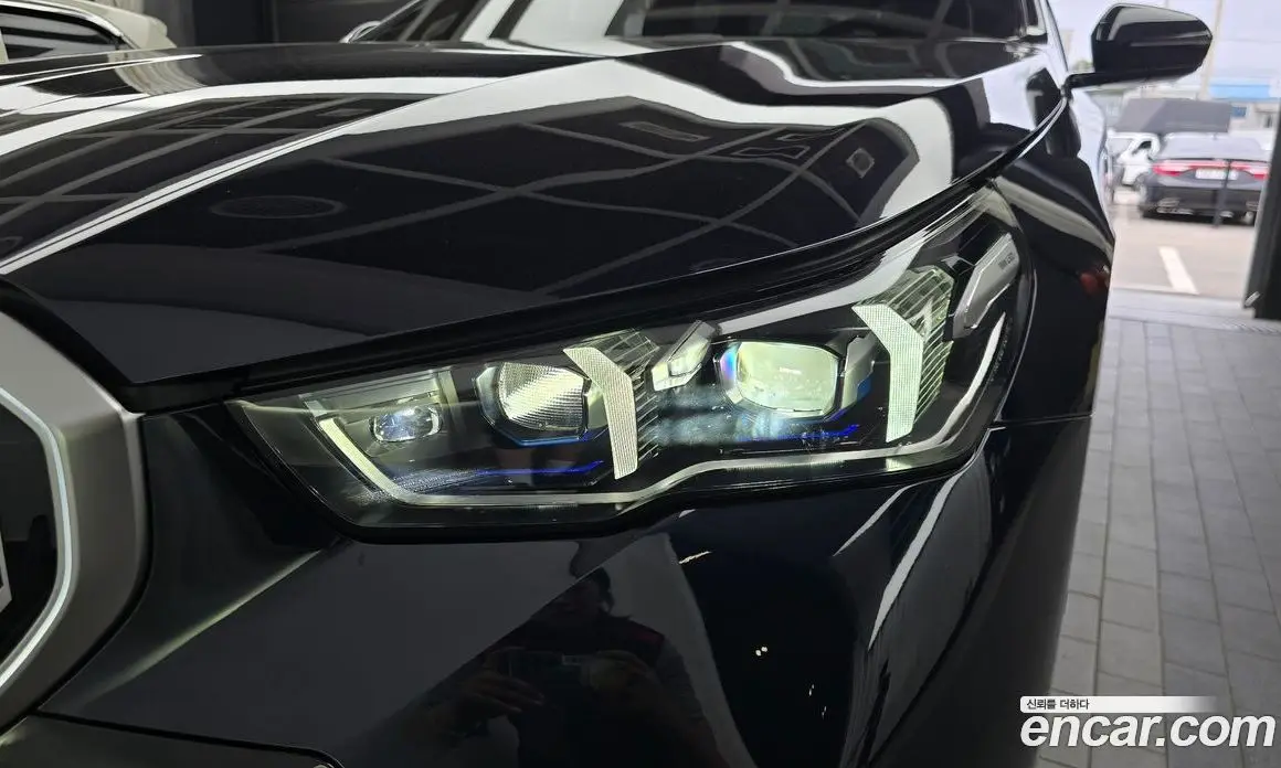 BMW 5 серия 2025 2.0 автомат (гидро), фото 8