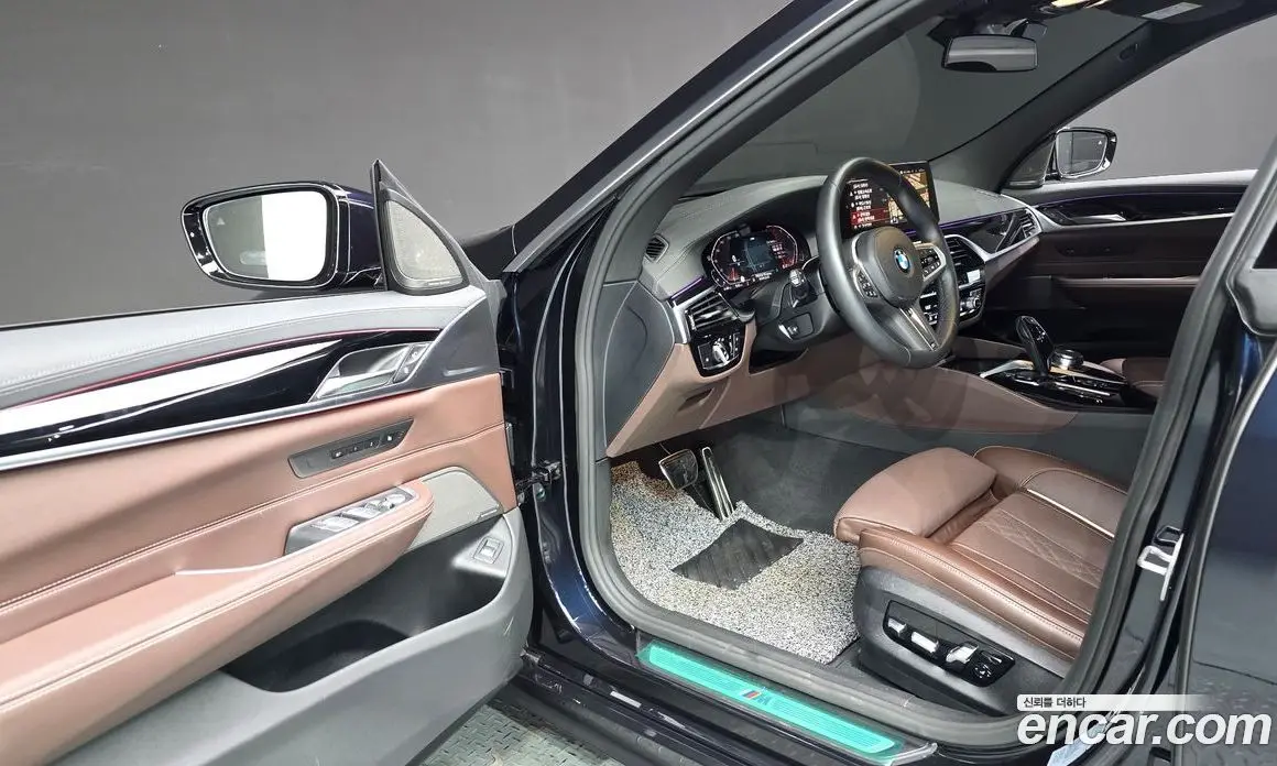 BMW 6 серия 2024 3.0 автомат (гидро), фото 13