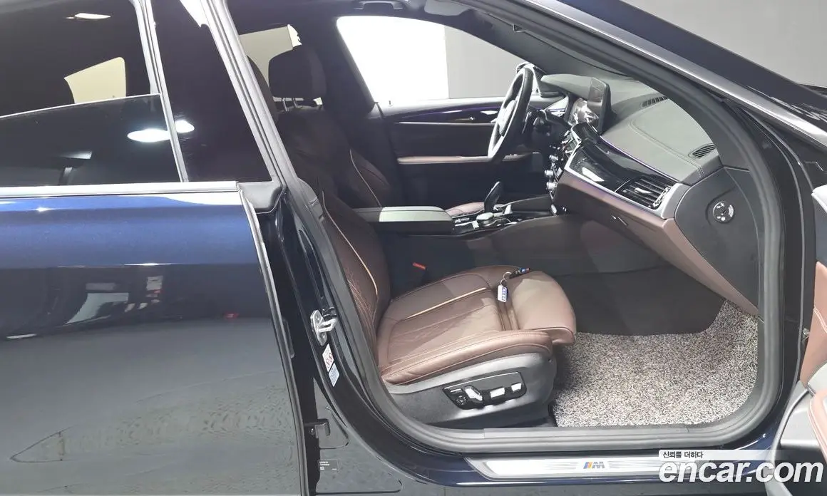 BMW 6 серия 2024 3.0 автомат (гидро), фото 16