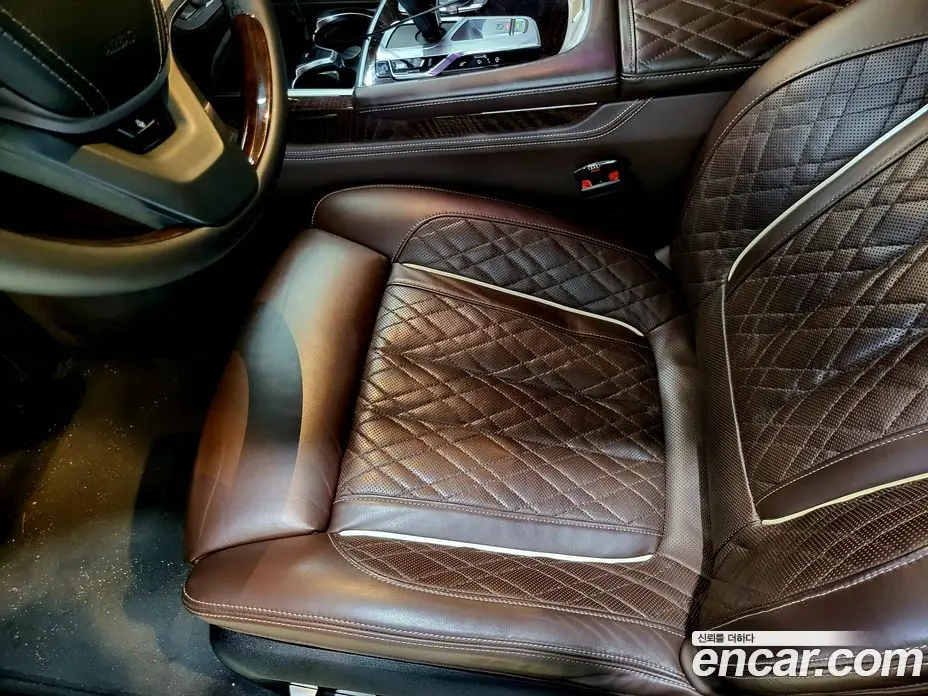 BMW 7 серия 2019 4.4 автомат (гидро), фото 12