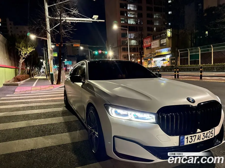 BMW 7 серия 2019 4.4 автомат (гидро), фото 4