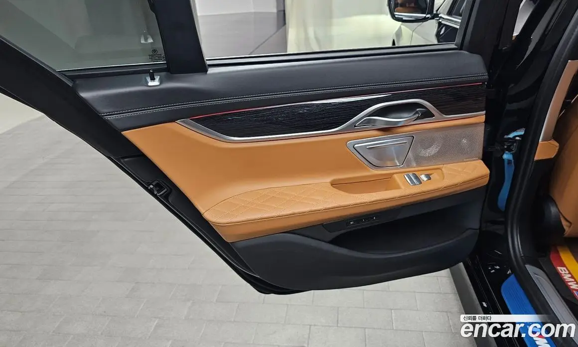 BMW 7 серия 2022 3.0 автомат (гидро), фото 14