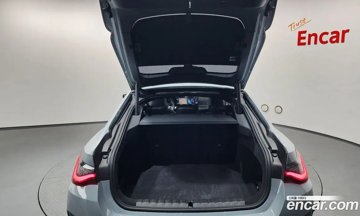 BMW i4 2023 0.2 автомат (гидро), фото 25