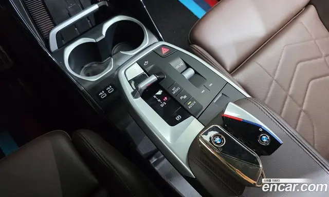 BMW X1 2023 2.0 автомат (гидро), миниатюра 12