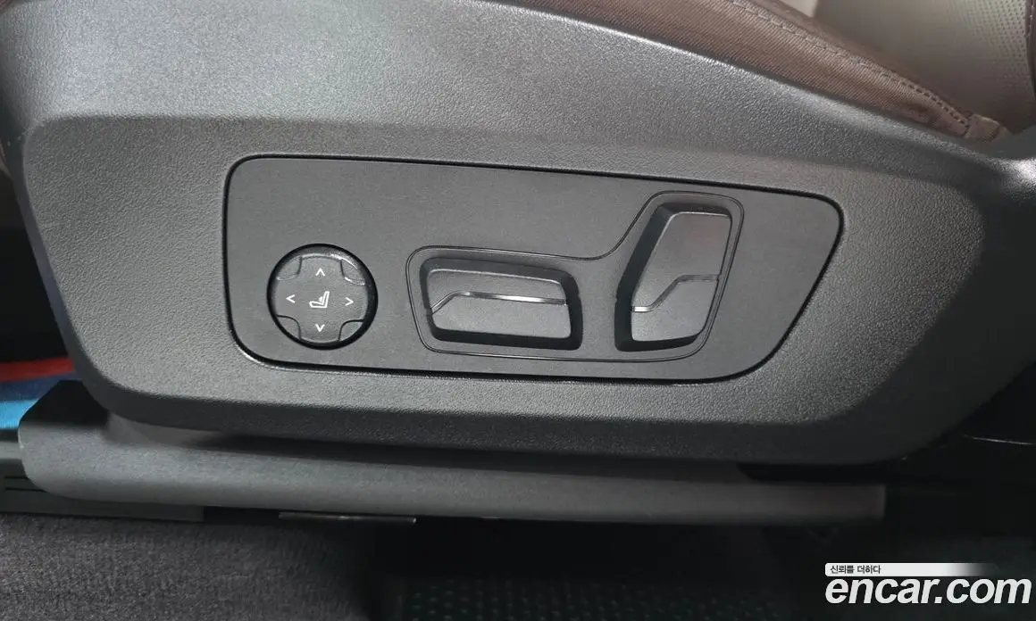 BMW X1 2023 2.0 автомат (гидро), фото 26