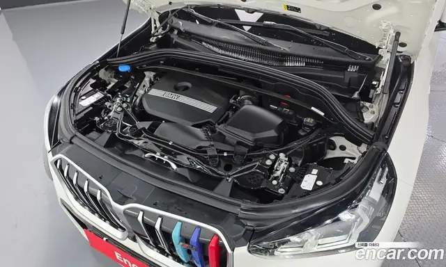 BMW X1 2023 2.0 автомат (гидро), миниатюра 6