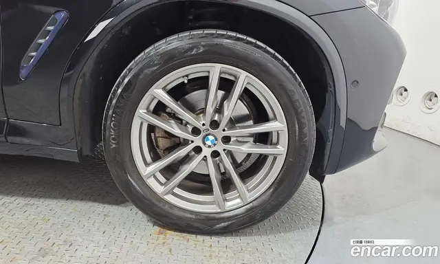 BMW X3 2021 2.0 автомат (гидро), миниатюра 7