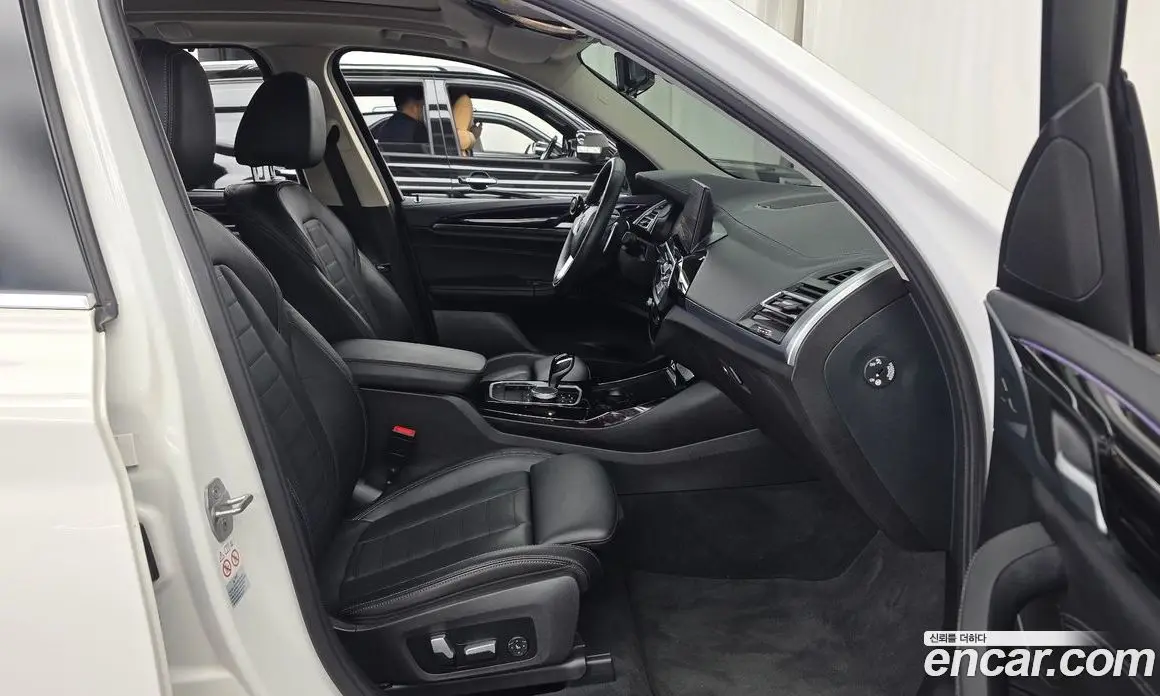 BMW X3 2022 2.0 автомат (гидро), фото 17