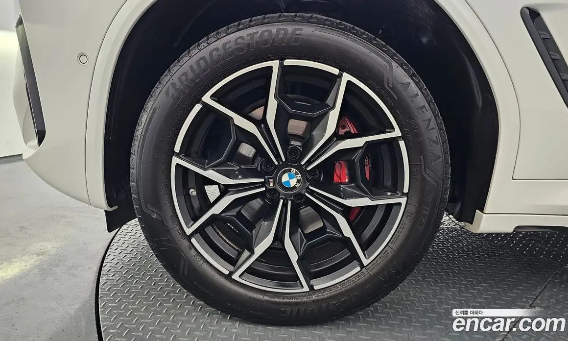 BMW X3 2024 2.0 автомат (гидро), фото 5