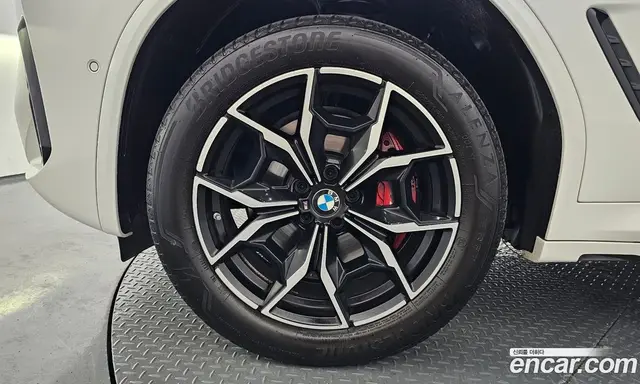 BMW X3 2024 2.0 автомат (гидро), миниатюра 5