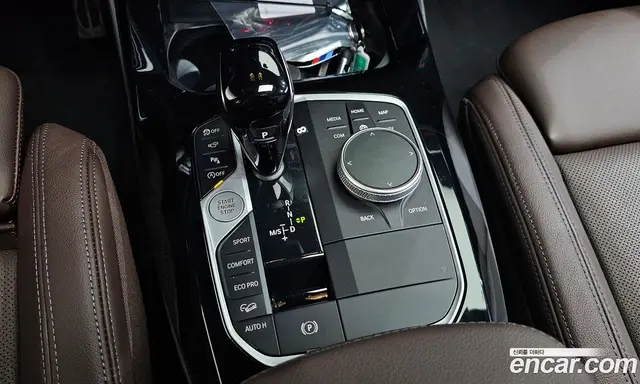 BMW X3 2024 2.0 автомат (гидро), миниатюра 9
