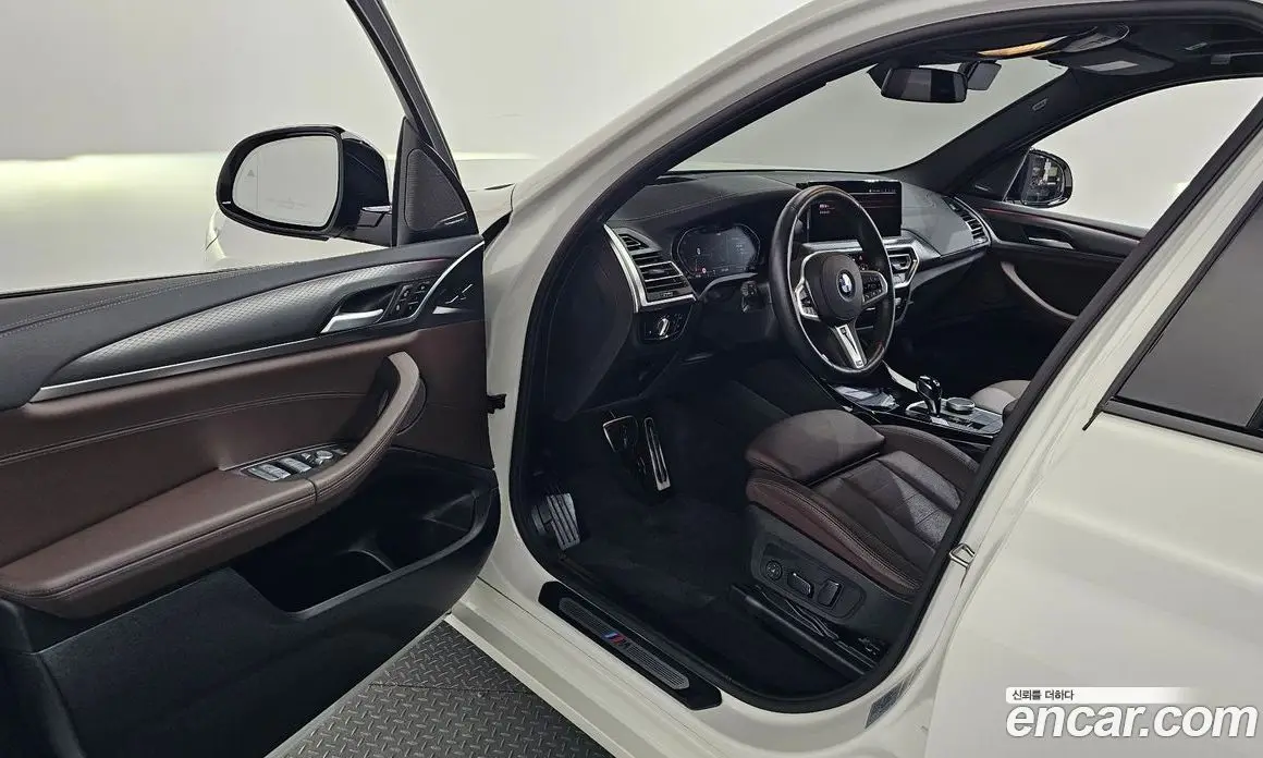BMW X3 2024 2.0 автомат (гидро), фото 10