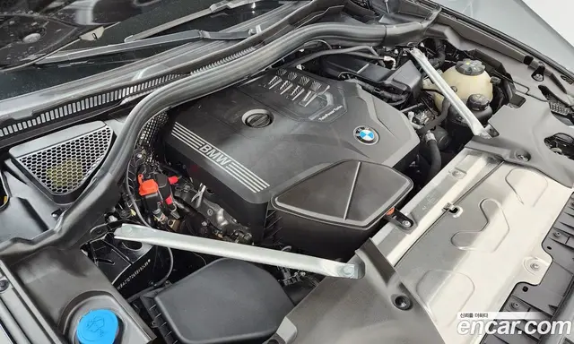 BMW X4 2024 2.0 автомат (гидро), миниатюра 6