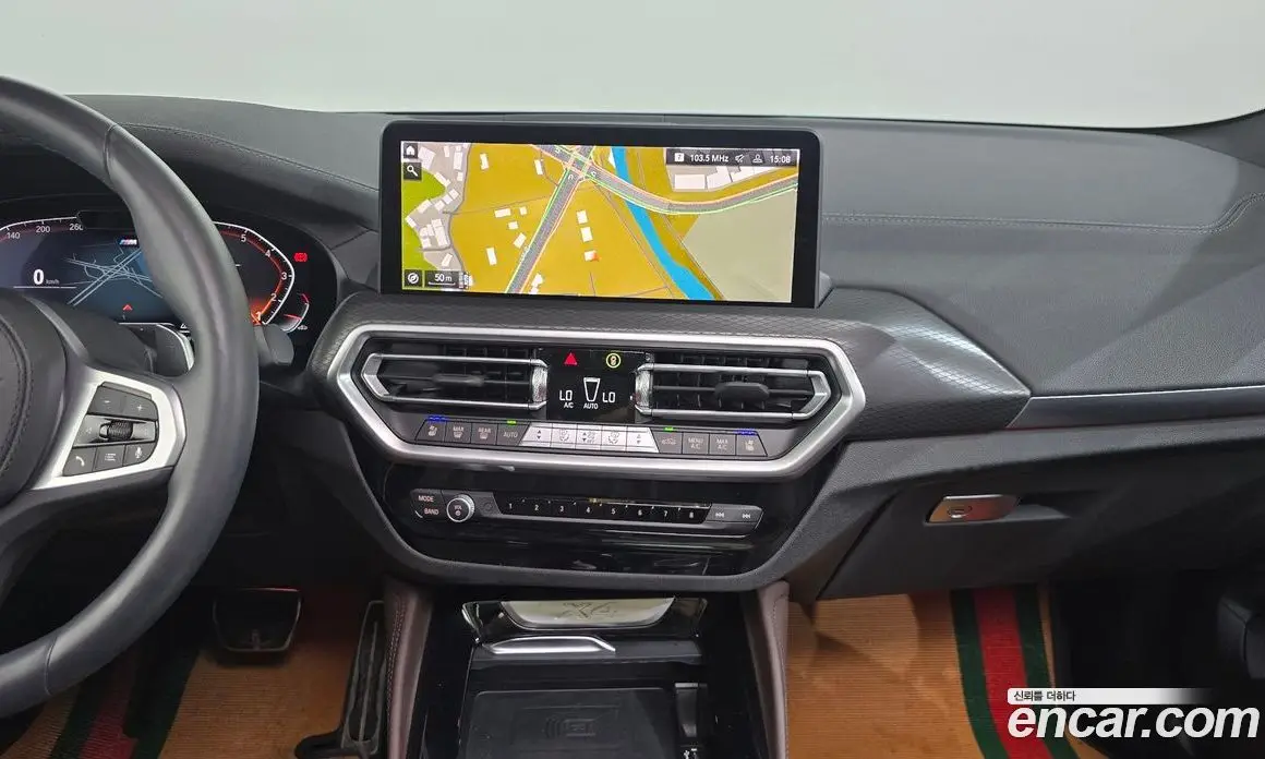 BMW X4 2025 2.0 автомат (гидро), фото 19