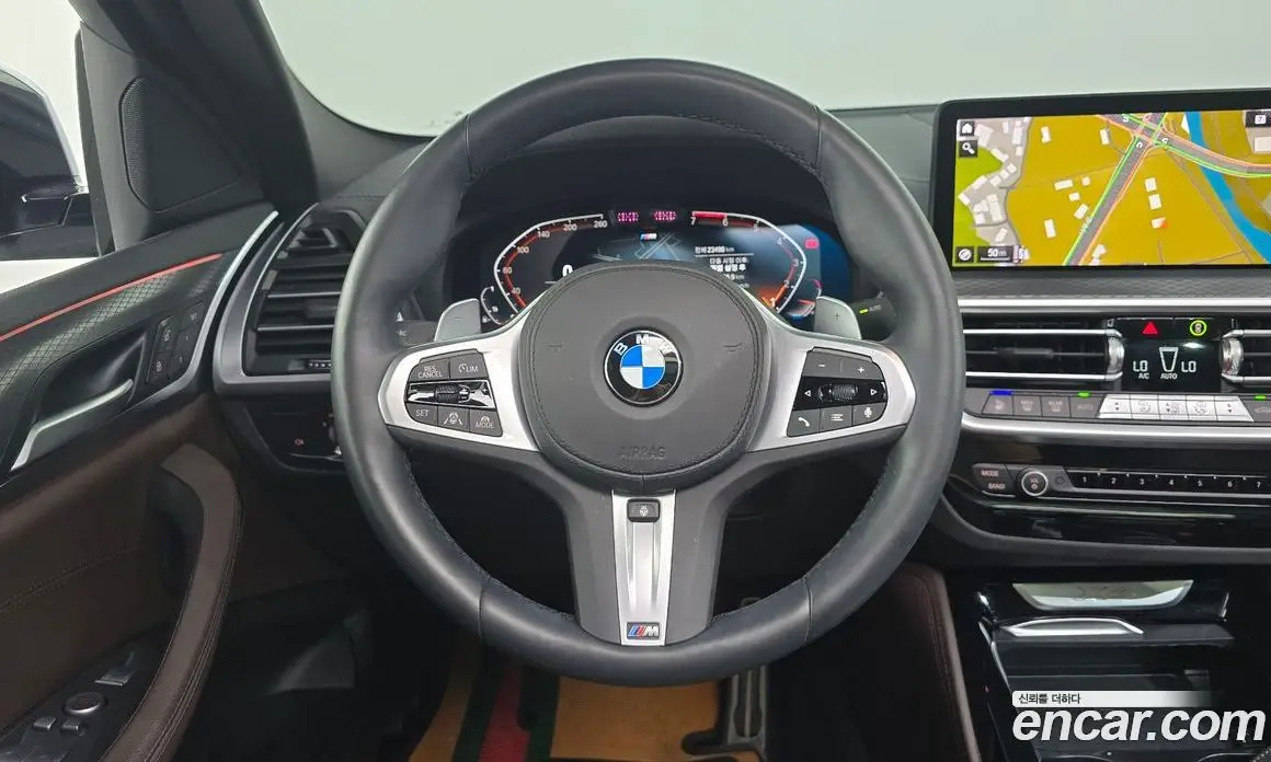 BMW X4 2025 2.0 автомат (гидро), фото 20