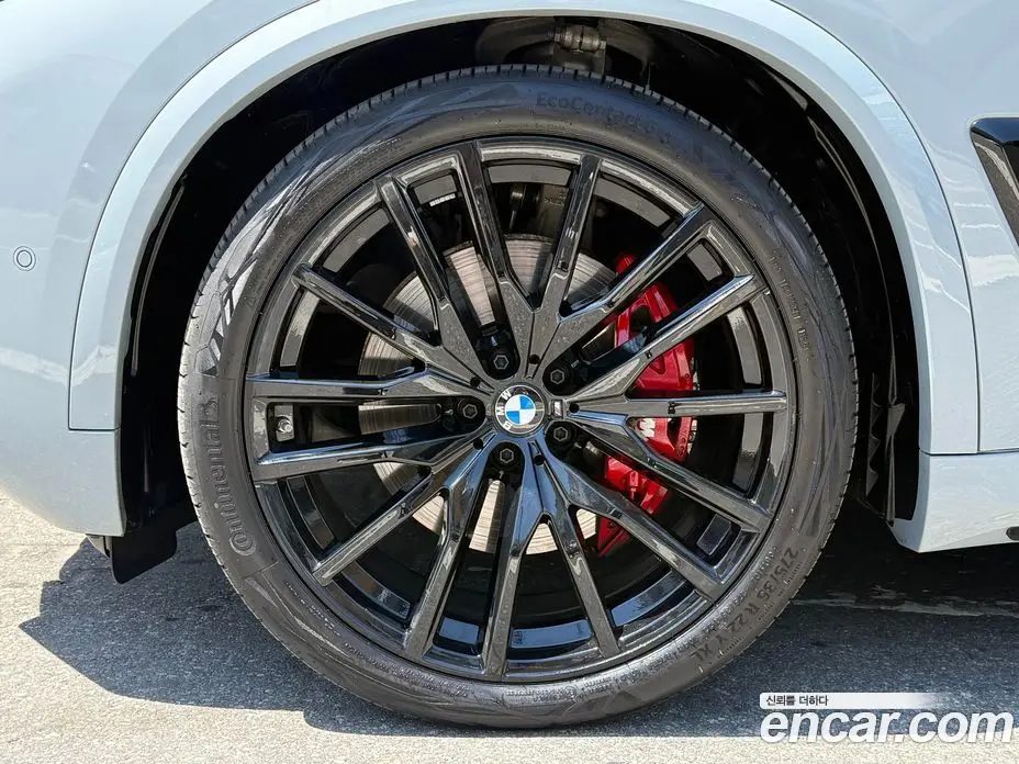 BMW X5 2025 3.0 автомат (гидро), фото 4