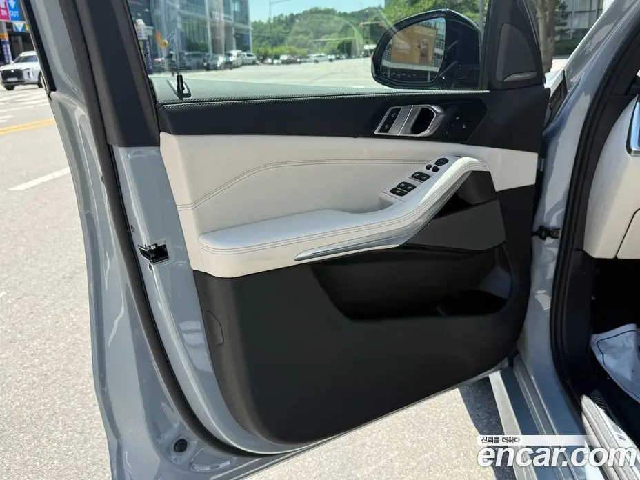 BMW X5 2025 3.0 автомат (гидро), фото 7