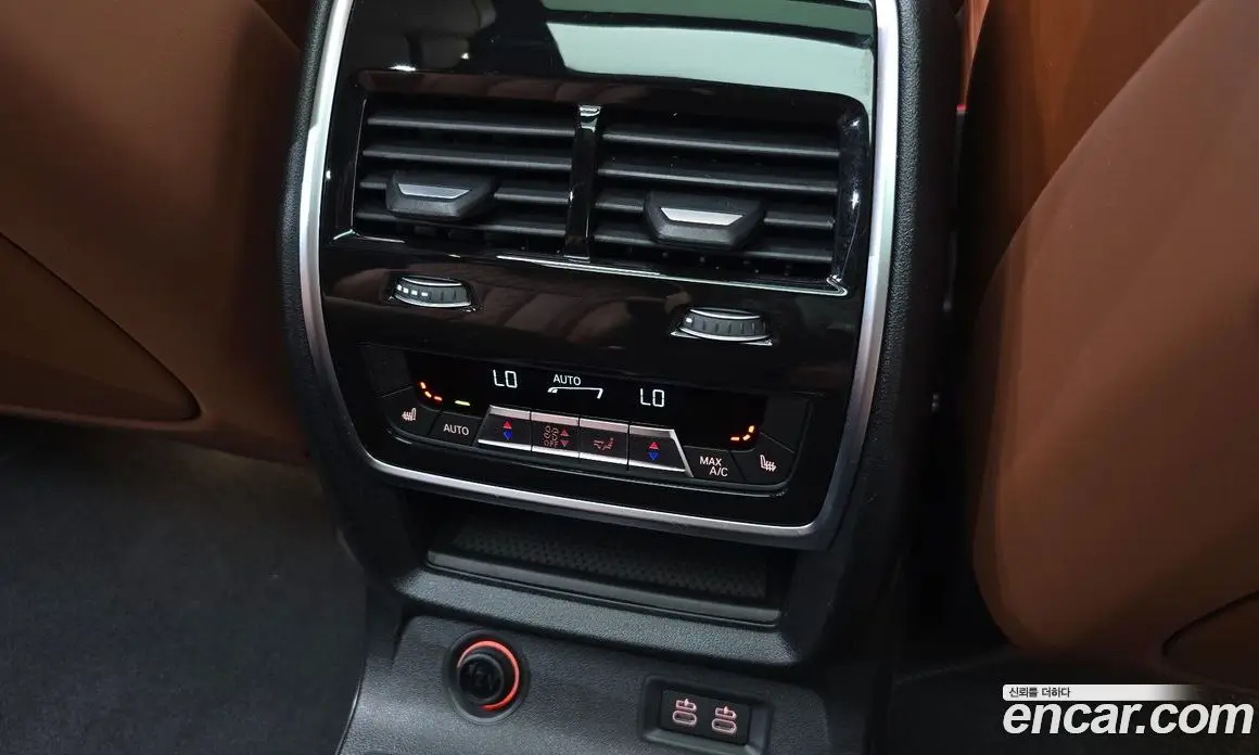 BMW X7 2025 3.0 автомат (гидро), фото 24
