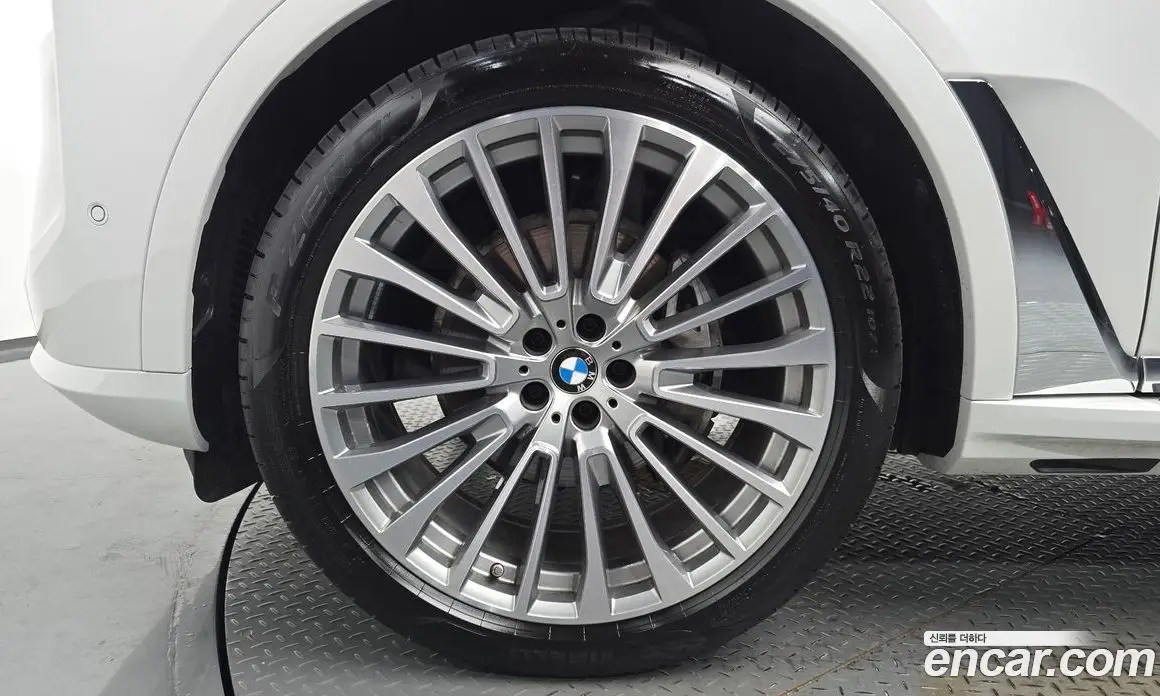 BMW X7 2025 3.0 автомат (гидро), фото 4