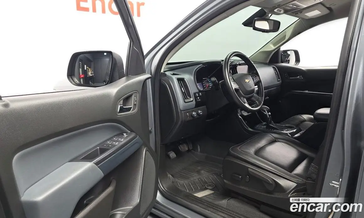 Chevrolet Colorado 2022 3.6 автомат (гидро), фото 13
