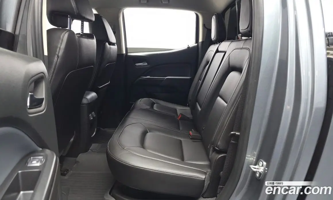 Chevrolet Colorado 2022 3.6 автомат (гидро), фото 18