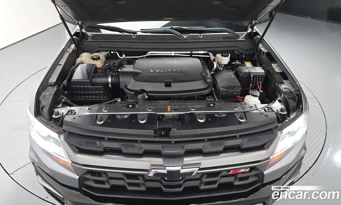 Chevrolet Colorado 2022 3.6 автомат (гидро), фото 6