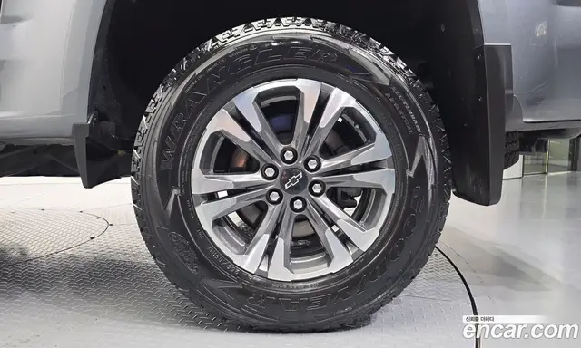 Chevrolet Colorado 2022 3.6 автомат (гидро), миниатюра 7