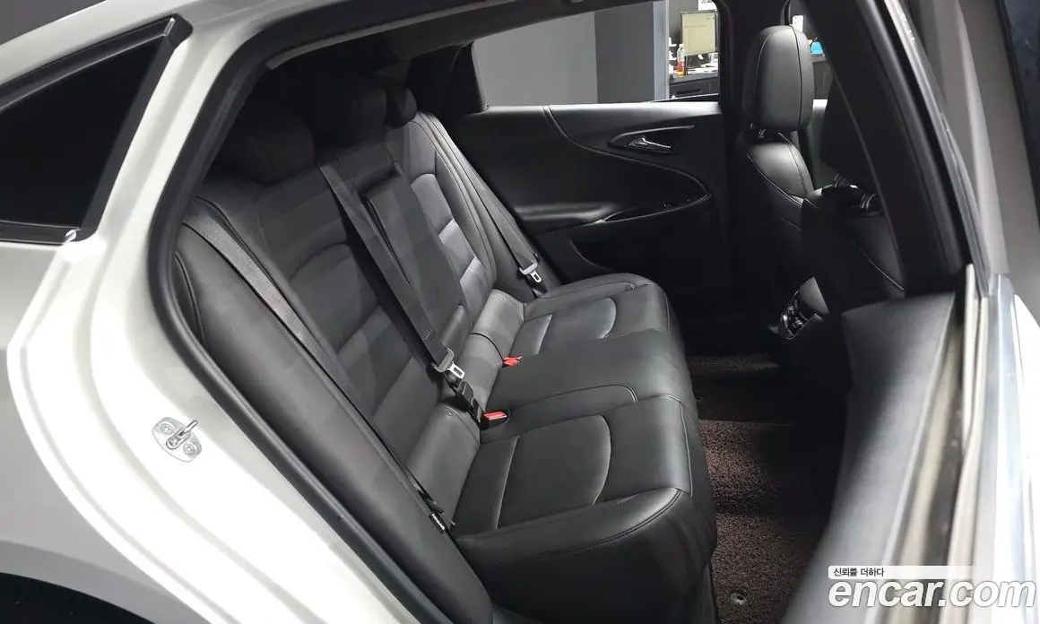 Chevrolet Malibu 2018 2.0 автомат (гидро), фото 12