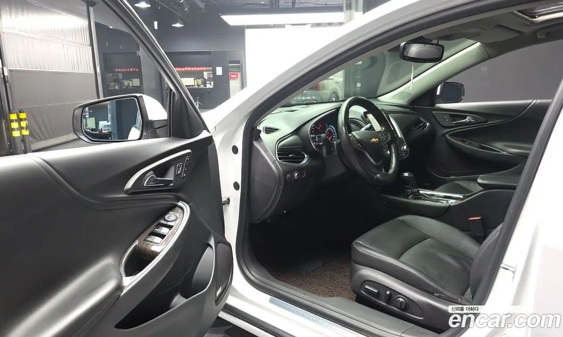 Chevrolet Malibu 2018 2.0 автомат (гидро), фото 10